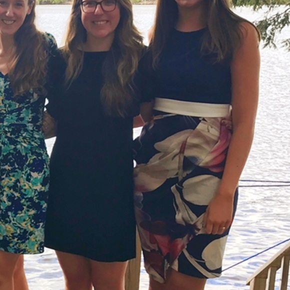 Closet London Floral Dress Navy 4 - Picture 7 of 7